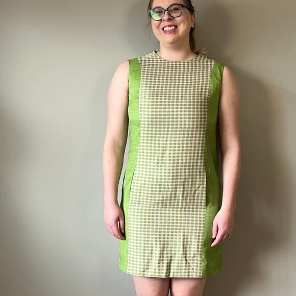 Vintage 1960s green gingham shift dress - Picture 16 of 16